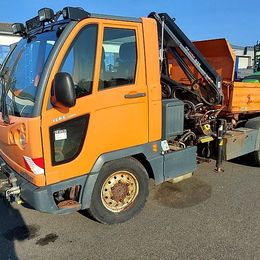 Hako Multicar M30 Fumo Carrier mit Kranaufbau / Reparaturbedürftig