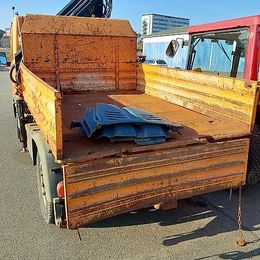 Hako Multicar M30 Fumo Carrier mit Kranaufbau / Reparaturbedürftig