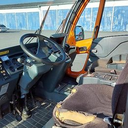 Hako Multicar M30 Fumo Carrier mit Kranaufbau / Reparaturbedürftig