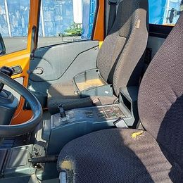 Hako Multicar M30 Fumo Carrier mit Kranaufbau / Reparaturbedürftig