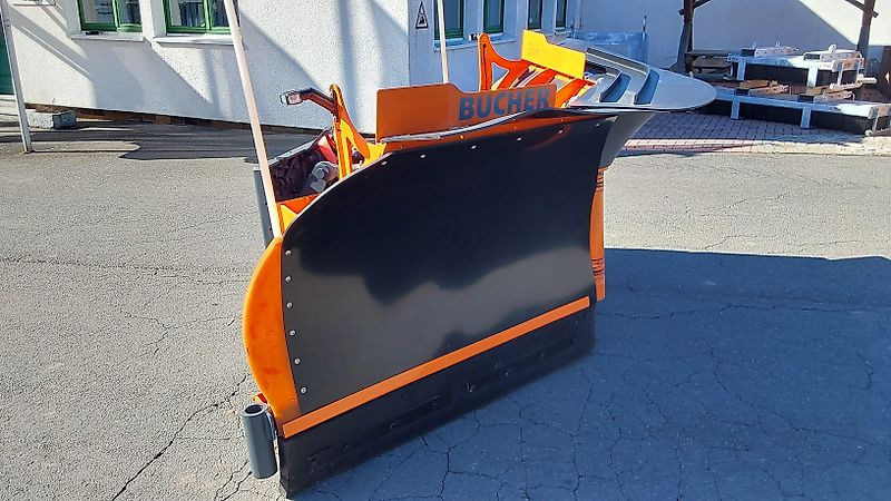 Winterdienstgeräte: Bucher Schneeräumschild UMC32 gebraucht Bucher Schneeräumschild UMC32