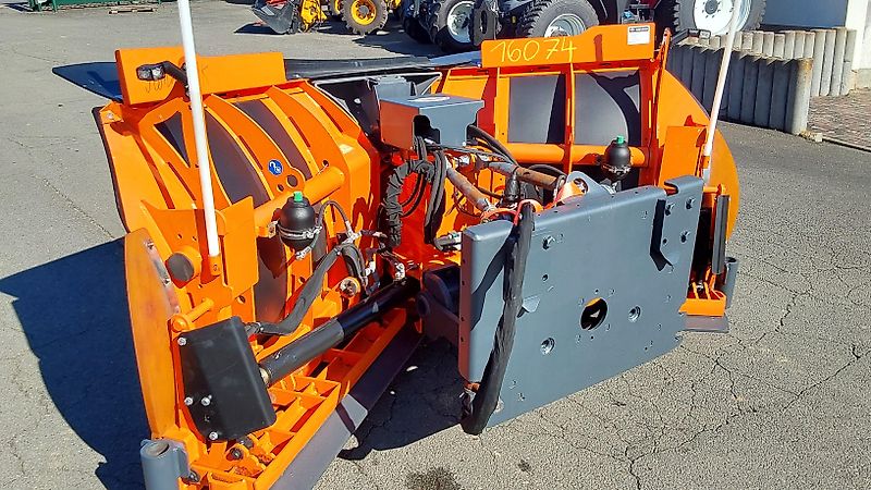 Winterdienstgeräte: Bucher Schneeräumschild UMC32 gebraucht Bucher Schneeräumschild UMC32